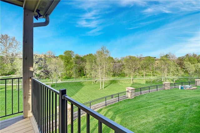 2144 W 89th Ter, Leawood, KS 66206 - view of yard