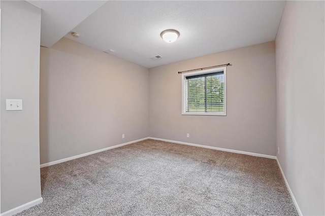 9332 W 158th St, Overland Park, KS 66221 - unfurnished room with carpet flooring