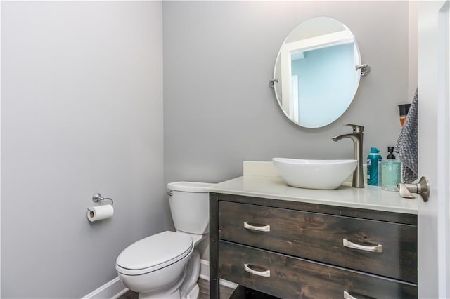 25096 W 87th St, Lenexa, KS 66227 - half bath featuring baseboards and vanity