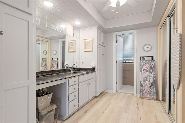 8036 Monrovia St, Lenexa, KS 66215 - photo 15