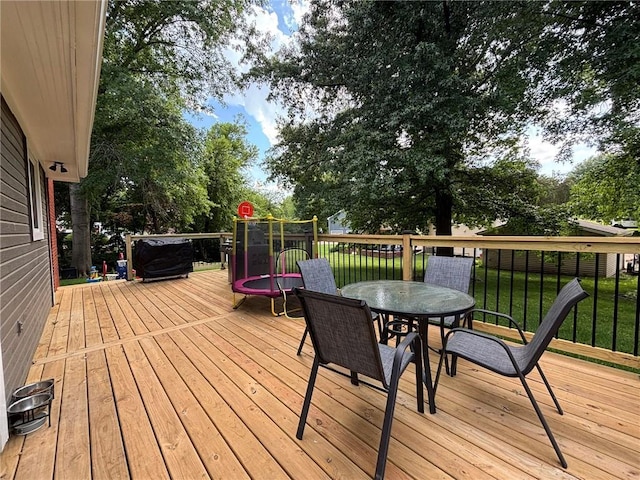 2006 Buckingham St, Saint Joseph, MO 64506 - wooden terrace featuring outdoor dining space
