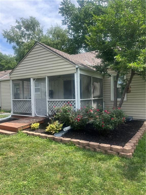 8018 Belleview Ave, Kansas City, MO 64114 - photo 4