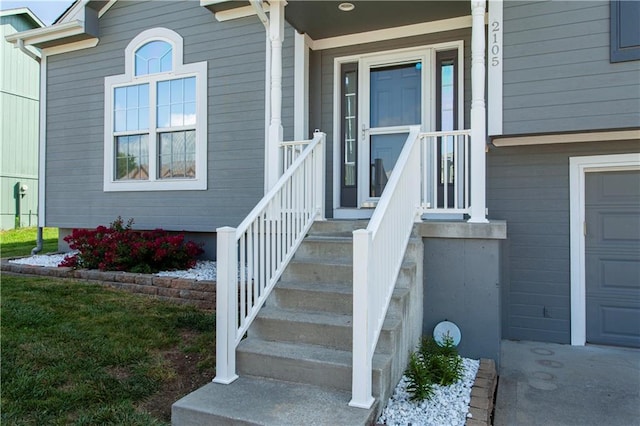 2105 NW Sweetgum Ct, Grain Valley, MO 64029 - view of exterior entry