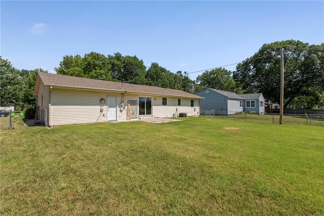 1138 S Willow St, Ottawa, KS 66067 - rear view of property