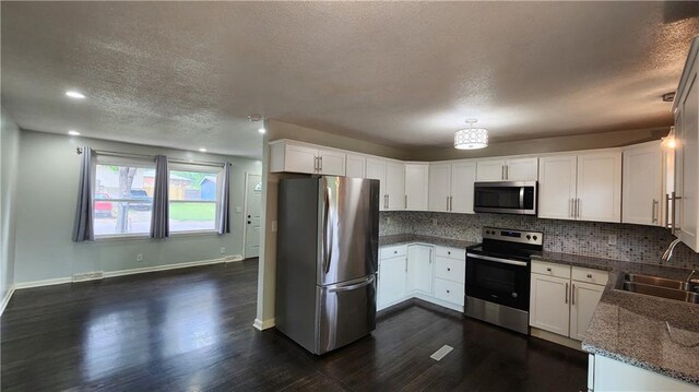 203 W Sunrise Dr, Belton, MO 64012 - photo 9