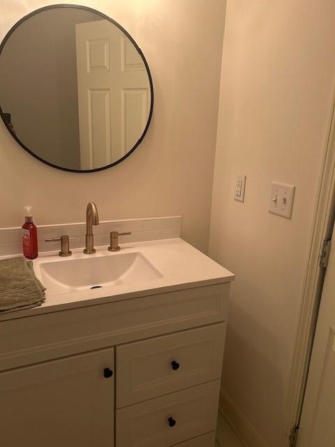 211 Harrison St, Pomona, KS 66076 - bathroom featuring vanity