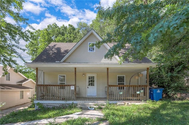 934 Williams St, Excelsior Springs, MO 64024 - view of front of home featuring covered porch