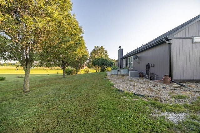 28909 E 297th St, Garden City, MO 64747 - view of green lawn