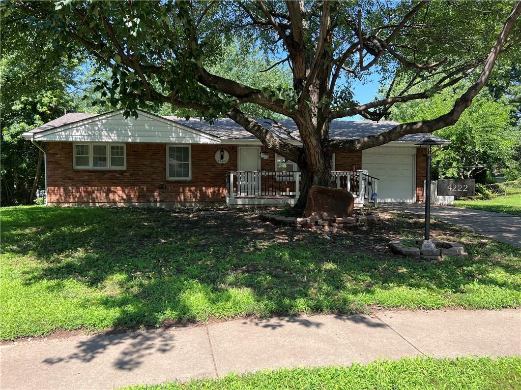 4222 E 42nd Street Ct, Independence, MO 64055 - photo 1