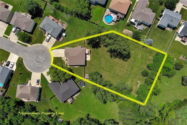 4204 Broadway Ter, Leavenworth, KS 66048 - aerial perspective of suburban area featuring property parcel outlined