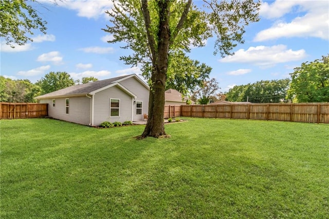 521 E Bird St, Hamilton, MO 64644 - view of fenced backyard