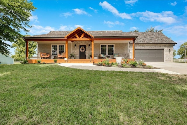 12801 E Brockview Ln, Peculiar, MO 64078 - photo 1