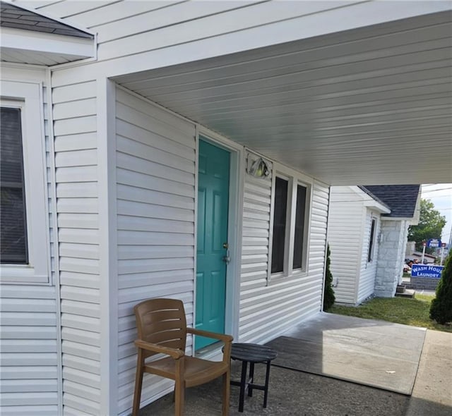 11601 E US Highway 24th Rd, Independence, MO 64054 - view of patio