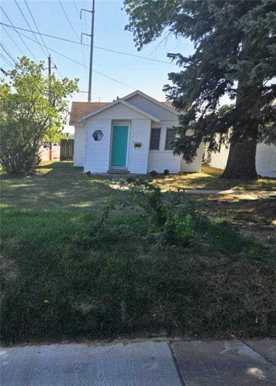 11601 E US Highway 24th Rd, Independence, MO 64054 - view of green lawn