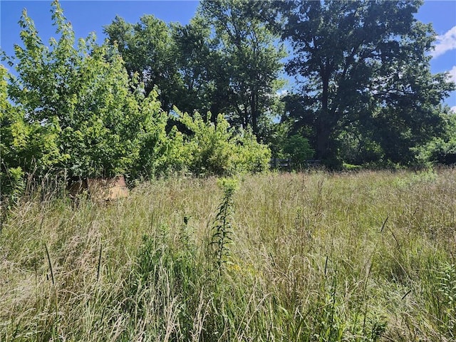 Walnut St, Newtown, MO 64667