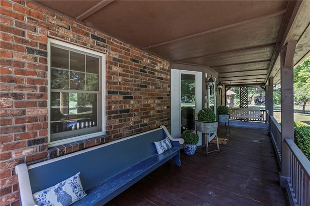 1124 S Locust St, Ottawa, KS 66067 - view of wooden porch