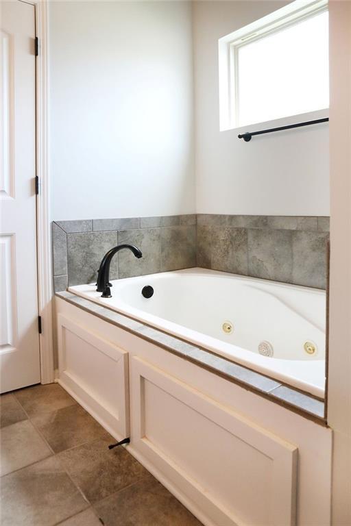 1605 Lauren Ln, Kearney, MO 64060 - photo 10
