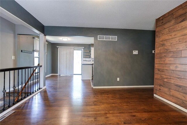 3909 S Marshall Dr, Independence, MO 64055 - photo 9