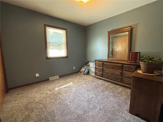 2425 Elephant Trl, Saint Joseph, MO 64506 - carpeted bedroom featuring baseboards