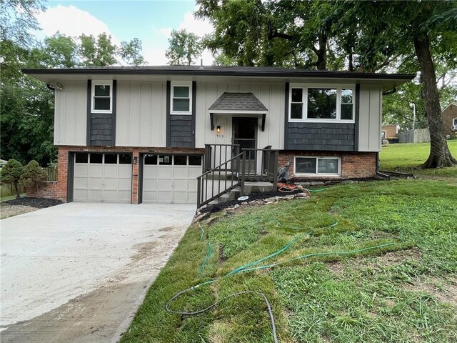 5113 NE 49th St, Kansas City, MO 64119 - photo 1