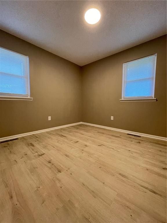 5113 NE 49th St, Kansas City, MO 64119 - photo 13