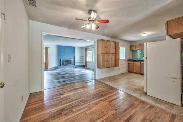 4306 W 78th Ter, Prairie Village, KS 66208 - photo 6
