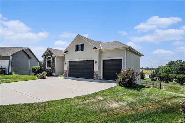 1216 Cothran Ct, Raymore, MO 64083 - photo 2