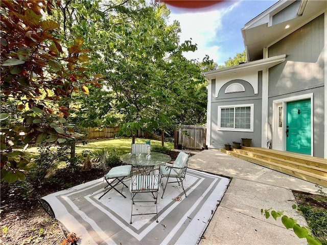 2811 Chatelain Ct Unit A, Independence, MO 64057 - view of patio / terrace featuring outdoor dining space