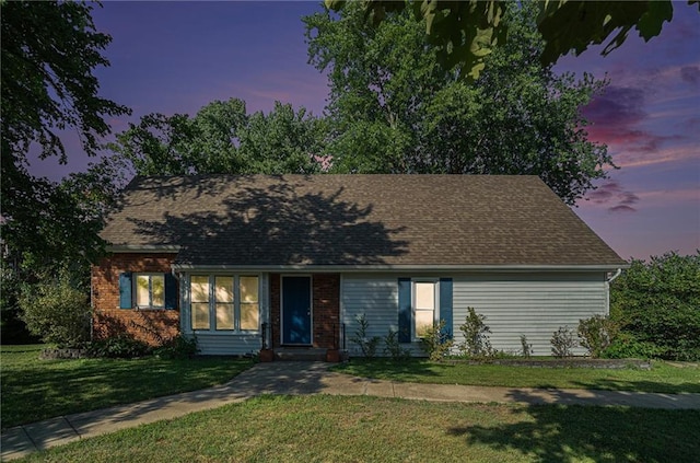 212 S Montclaire Dr, Olathe, KS 66061 - photo 2