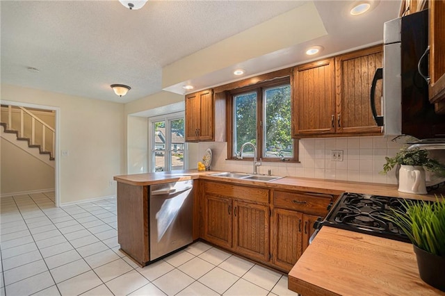 212 S Montclaire Dr, Olathe, KS 66061 - photo 14