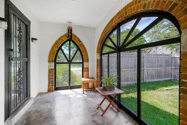 7101 Harrison St, Kansas City, MO 64131 - view of sunroom / solarium
