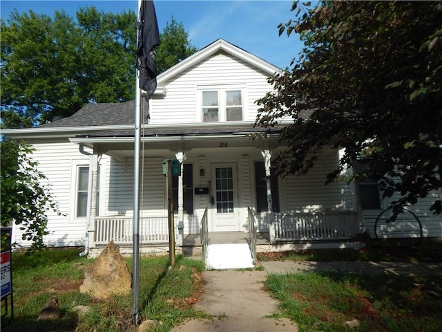 216 S Missouri St, Liberty, MO 64068 - photo 1