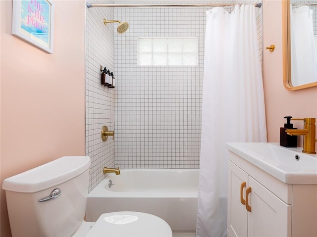 4206 Mission Rd, Kansas City, KS 66103 - full bathroom with vanity and shower / bath combo