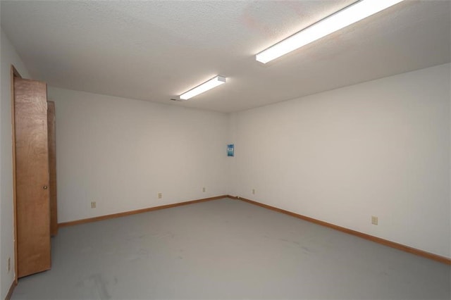 918 King St, Baldwin City, KS 66006 - empty room featuring baseboards