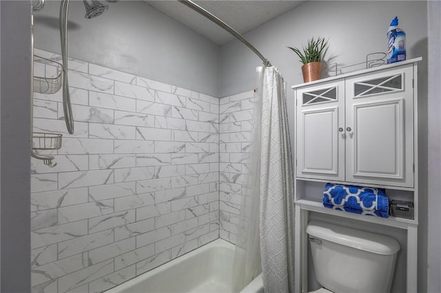 1921 SW 4th St, Lees Summit, MO 64081 - bathroom featuring shower / bath combo with shower curtain and toilet