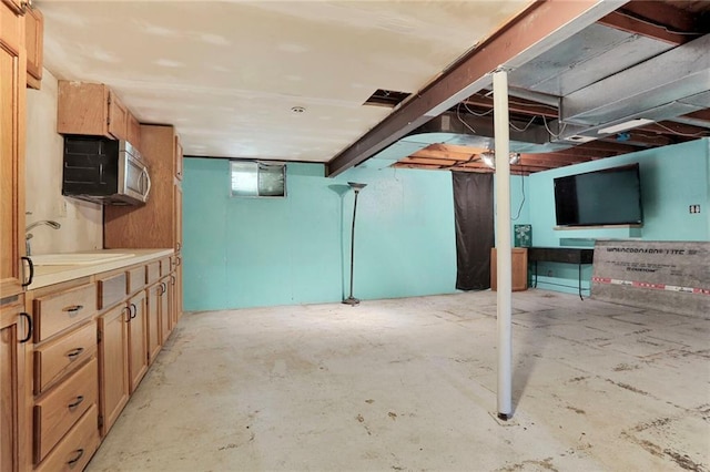 503 SE Brownfield Dr, Lees Summit, MO 64063 - finished below grade area featuring a sink