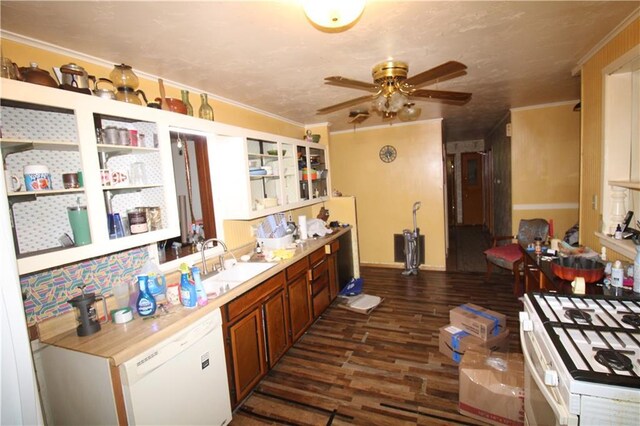 225 E 13th St, Horton, KS 66439 - photo 5