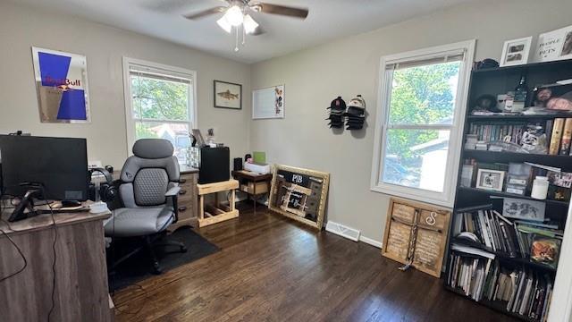 8403 E 110th St, Kansas City, MO 64134 - photo 11