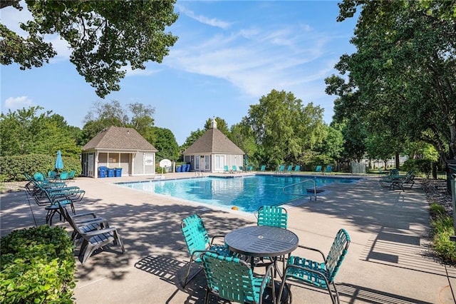 4140 W 131st Ter, Leawood, KS 66209 - community pool featuring a patio area