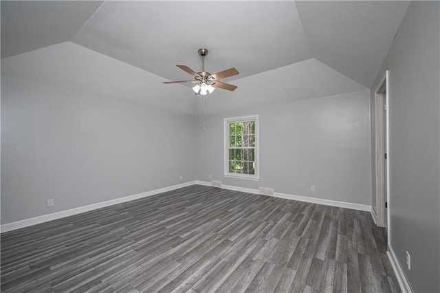 8005 N London Dr, Kansas City, MO 64151 - photo 25