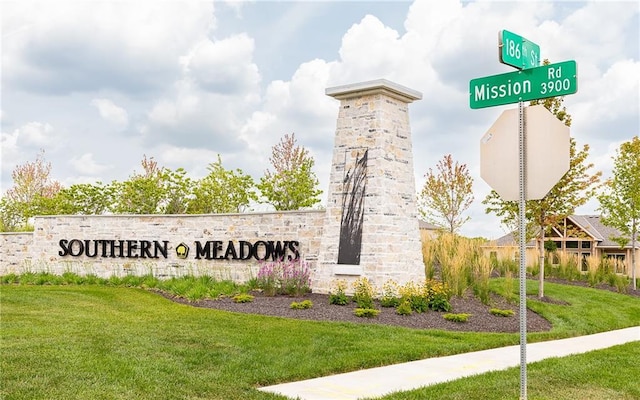 18608 Mohawk Ln, Overland Park, KS 66085 - community sign with a yard