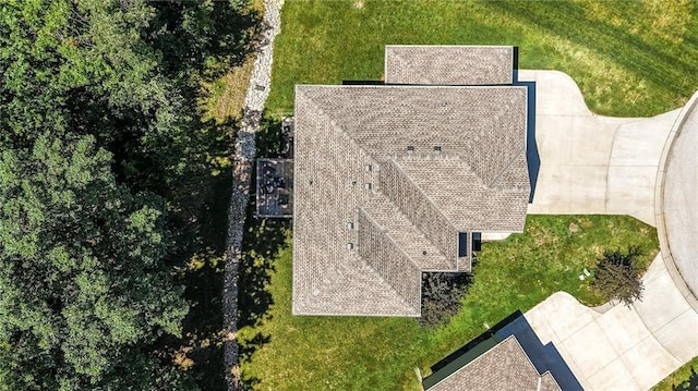 1016 SE Forest Ridge Ct, Blue Springs, MO 64014 - aerial view of property and surrounding area