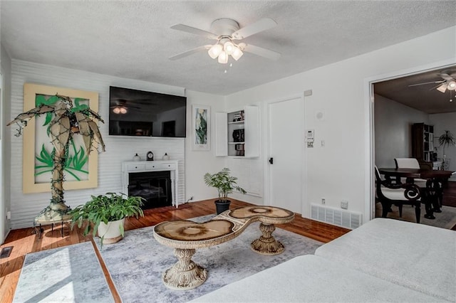 8112 Dearborn Dr, Prairie Village, KS 66208 - photo 6