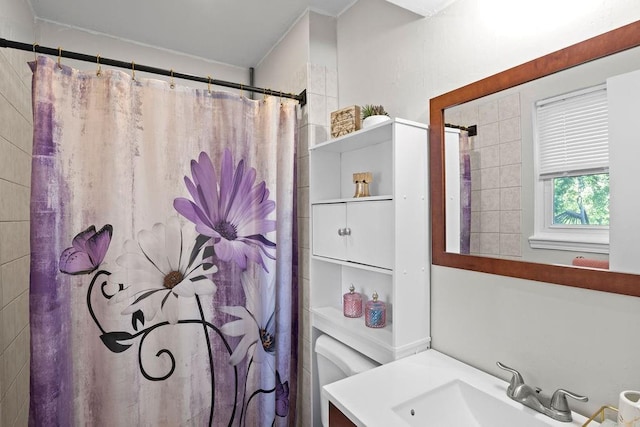 820 S Virginia Ln, Olathe, KS 66061 - full bathroom with vanity and a shower with curtain
