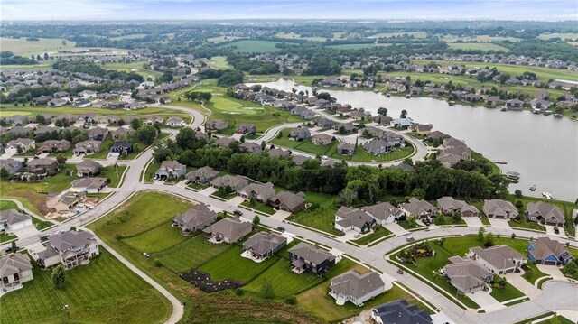 1005 Bridgeshire Dr, Raymore, MO 64083 - photo 73
