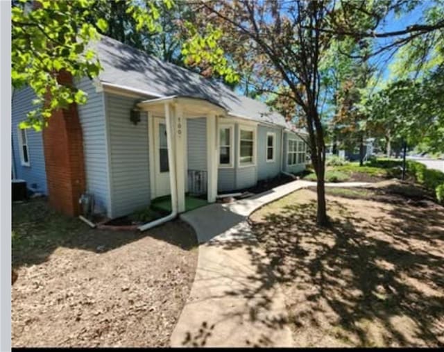 1001 N 25th St, Saint Joseph, MO 64506 - photo 1