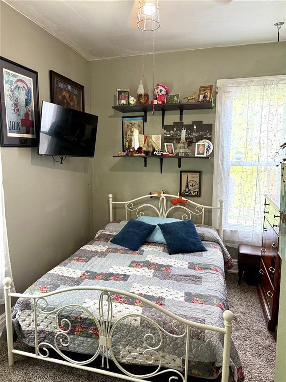 715 Harmon St, Saint Joseph, MO 64504 - view of carpeted bedroom