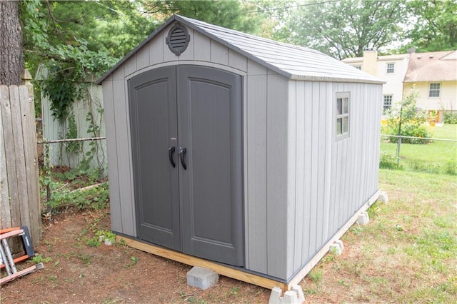 12408 Monroe Ave, Grandview, MO 64030 - view of shed