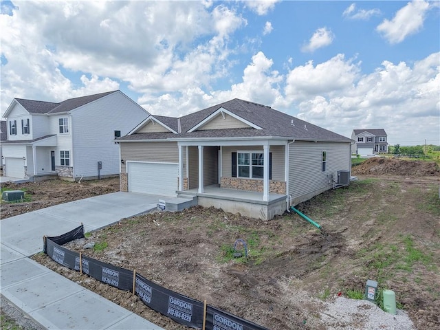 21802 Lucca Ln, Peculiar, MO 64078 - photo 1