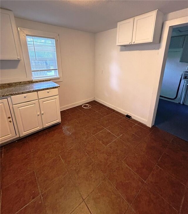 1121 S Grant Ave, Chanute, KS 66720 - photo 7